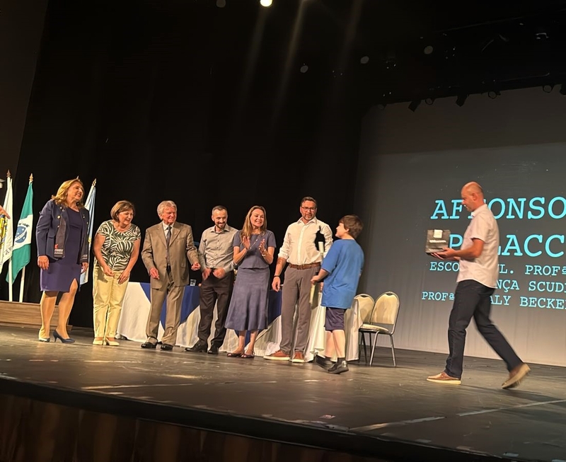 IMM participa da premiação da Maratona Intelectual Olavo Alberto de Carvalho 